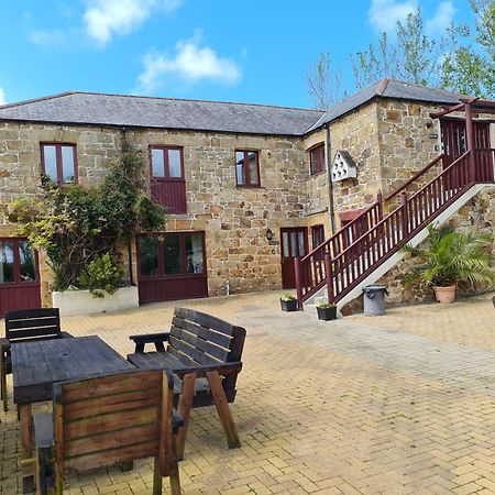 Villa Tawny Owl At Bejowan Barns New Quay Exterior foto